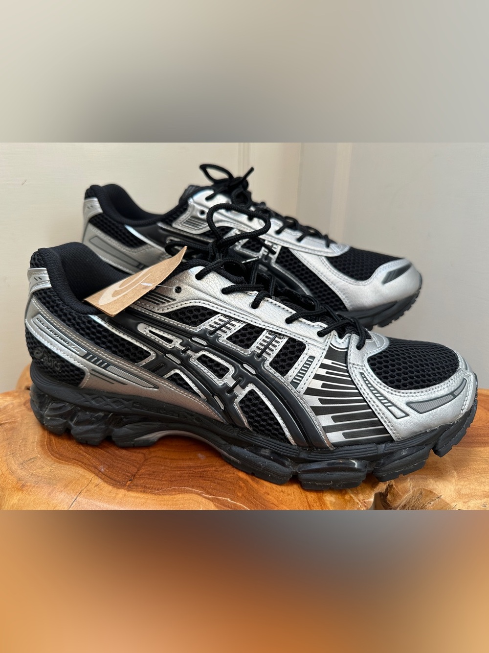 ASICS Gel Kayano 12.1 - Size: US Men’s 11